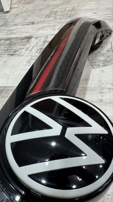 Задній центральний Фонарь/фара Бленда volkswagen ID 4