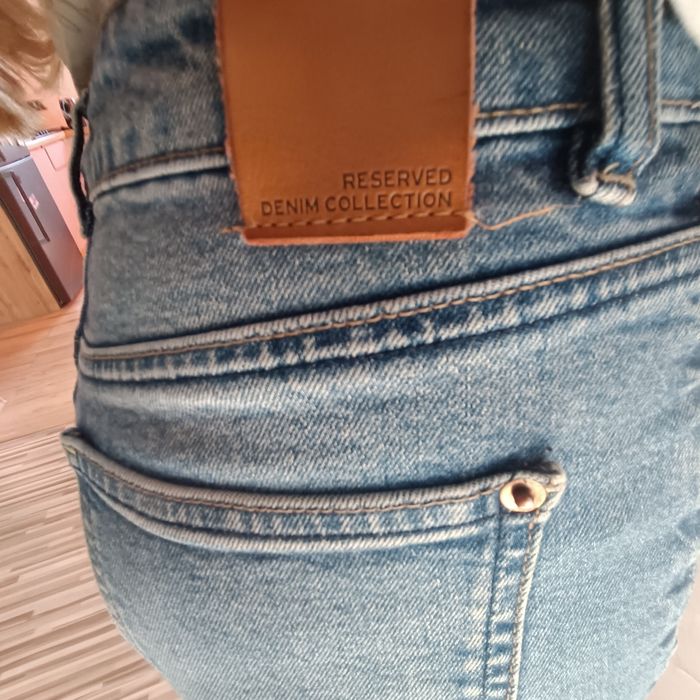 Spodnie jeans  Reserved Denim Collection, rozm 36 wysoki stan prosty nogawki