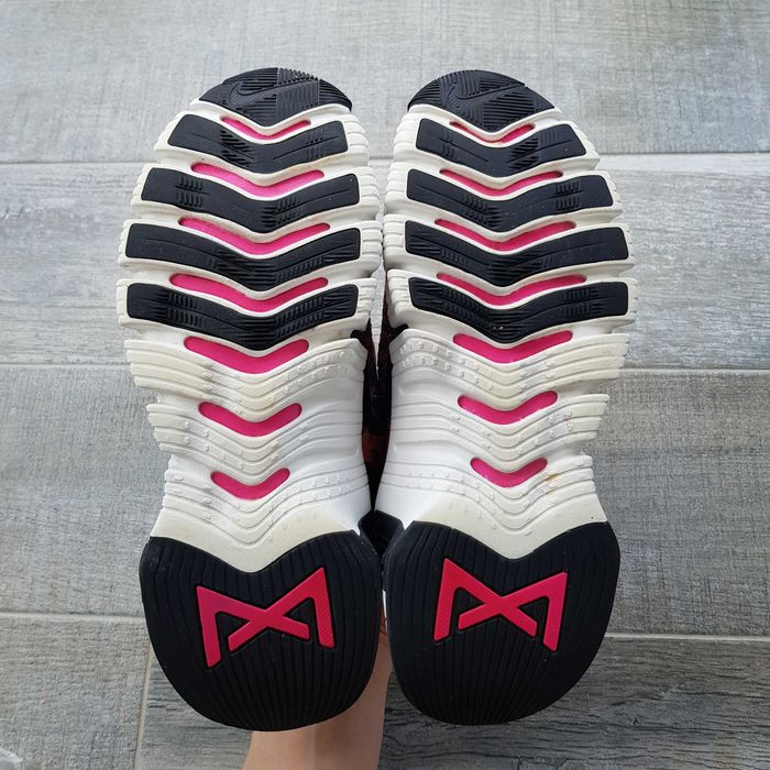 Nike Free Metcon 4 жіночі кросівки р. 38