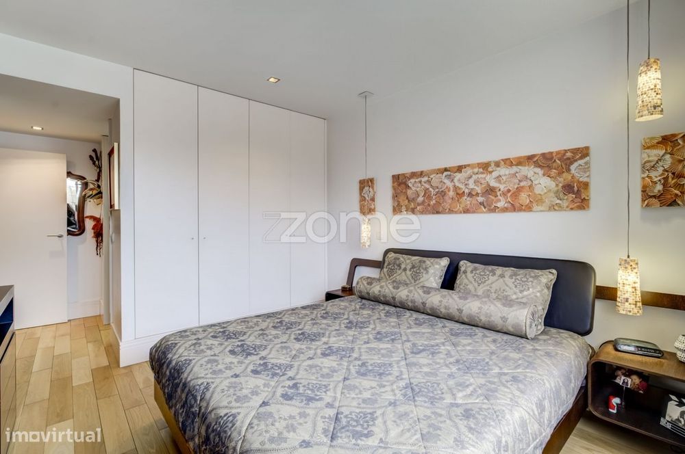 Apartamento T3 todo renovado c/garagem na Av. de Londres em Guimarães
