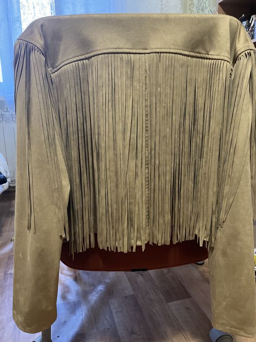 Курточка stradivarius