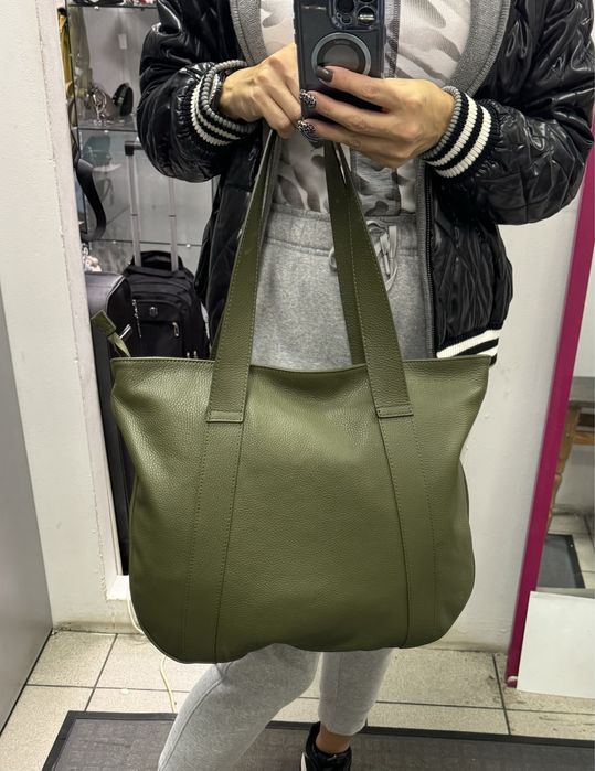 Велика сумка шкіряна хакі олива Сумка італійська хобо Велика сумка