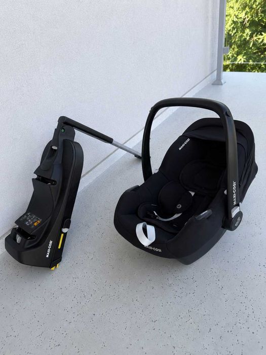 Fotelik Maxi cosi carbofix wraz z baza isofix