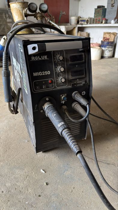 Máquina de soldar Semi-Automática ROLUK 250A