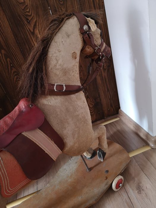 Antyk lata 30' koń na biegunach, kółkach zabawka drewno