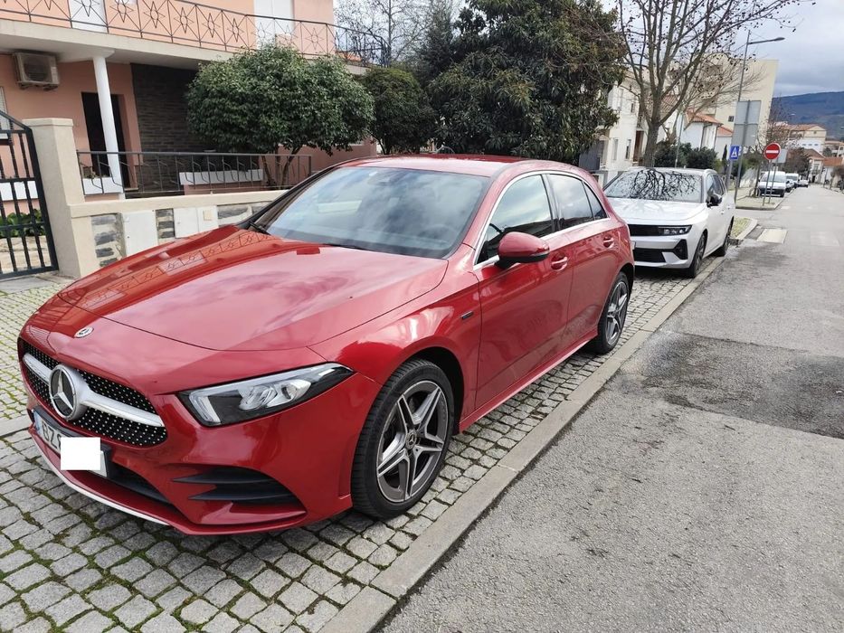 Mercedes-Benz A 250 e 8G-DCT Advanced AMG Line