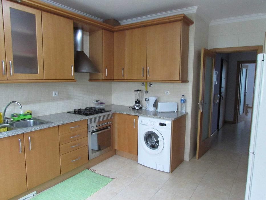 Alugo quartos Santarém