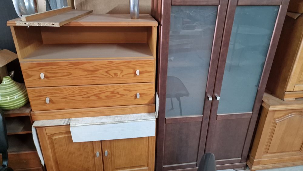 Moveis mesas de cabeceira moveis de sala preco 20 euros unidade