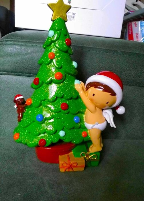 Menino na Arvore Natal - Pintado Mão NOVO - Oferta de Portes