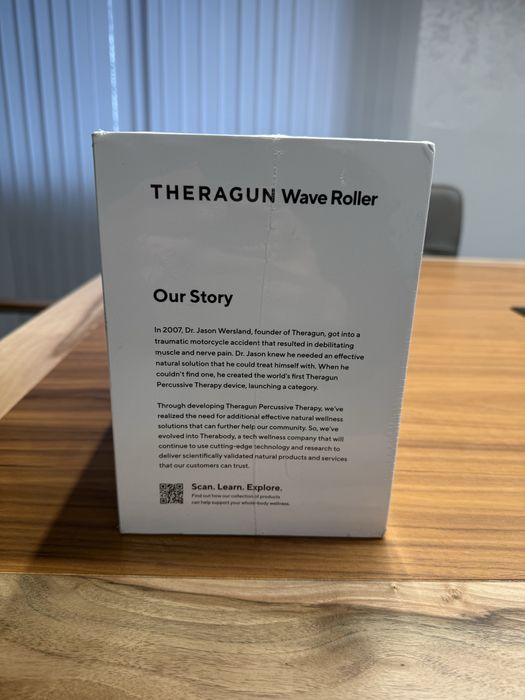 Масажний циліндр Theragun Wave Roller