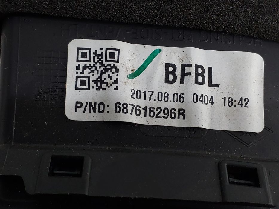 Difusor / saída de ar RENAULT Megane IV (B9A/M_)