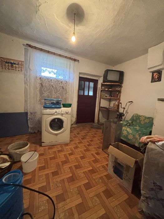 Продається цегляний будинок в с. Жужелянах