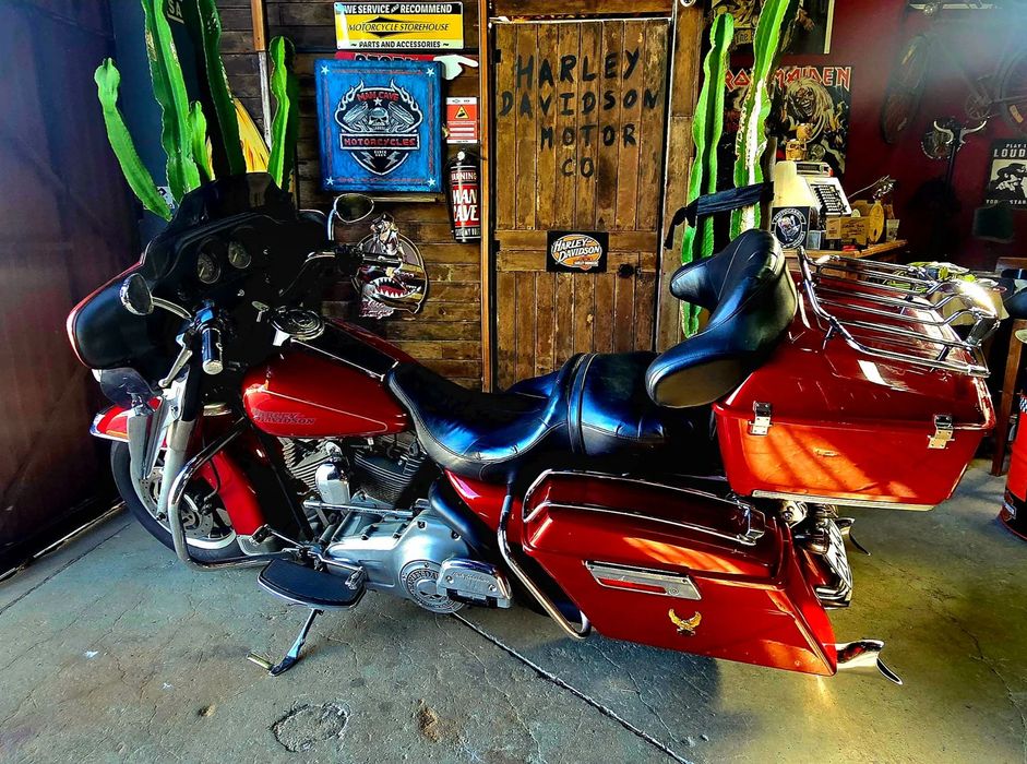 Harley-Davidson FLHTC