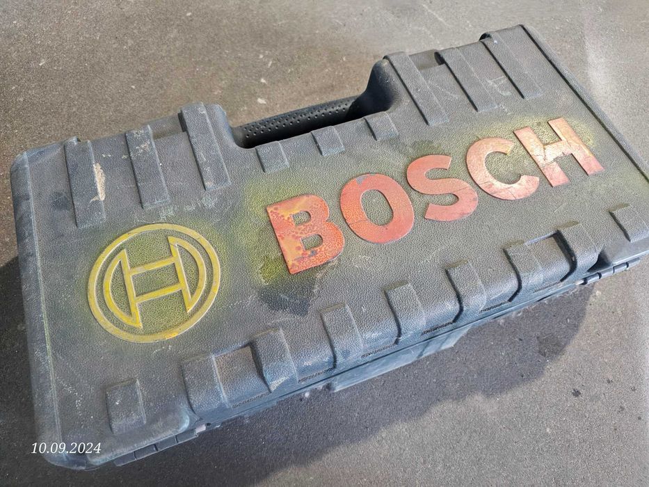 Piła szablasta GSA 1300 PCE Bosch + rekin rekinek lisica