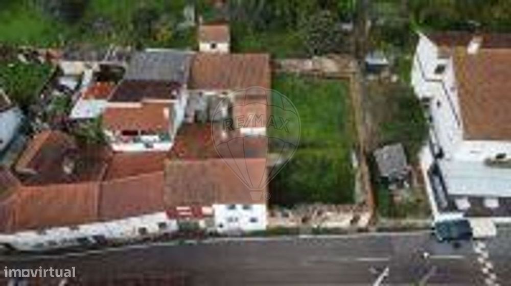 Moradia T0 para venda