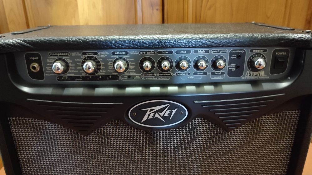 Amplificador Peavey Vypyr 30