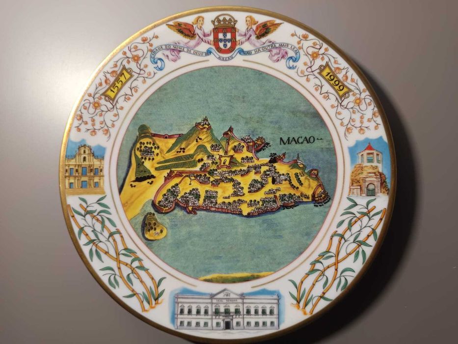 Prato “Entrega da Soberania de Macau” – Colecções Philae (1999)