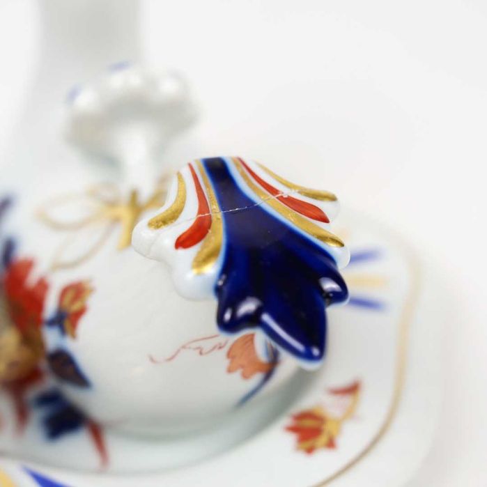 Galheteiro em porcelana da Vista Alegre da coleção "Imari"