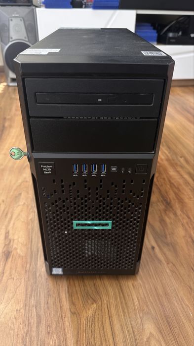 Serwer HP ProLiant ML30 Gen9 iLO Xeon 16GB RAM SSD NVME 128GB plus 2x1TB HDD Windows Server 2025