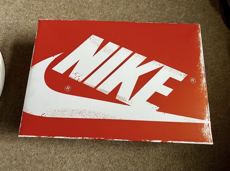Nike Air Jordan 1 High OG Lost and Found