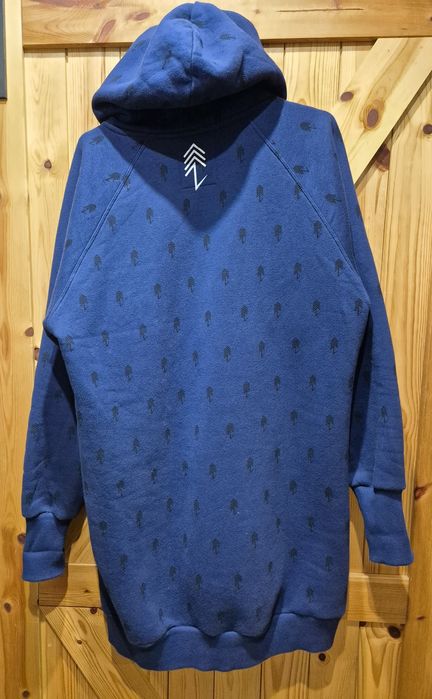 Bluzę Zimno Hoodie ->