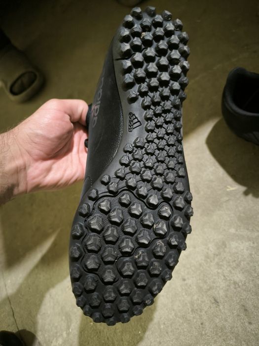 Продам кросовки Adidas