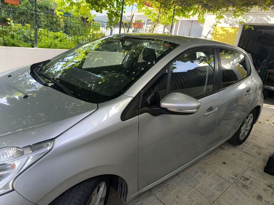 Peugeot 208 HDI 1,4 2014