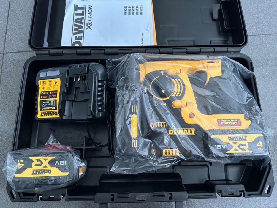 Martelo DeWalt DCH253M2 18V c/ 2x Baterias Nova em Caixa c/Fatura Garantia