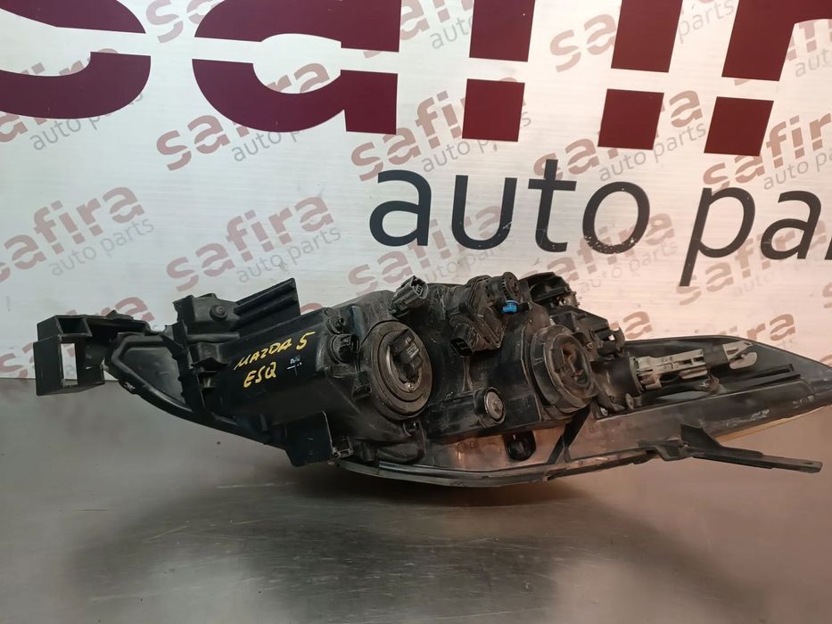 ÓTICA / FAROL MAZDA 5 - ESQUERDO / DIREITO