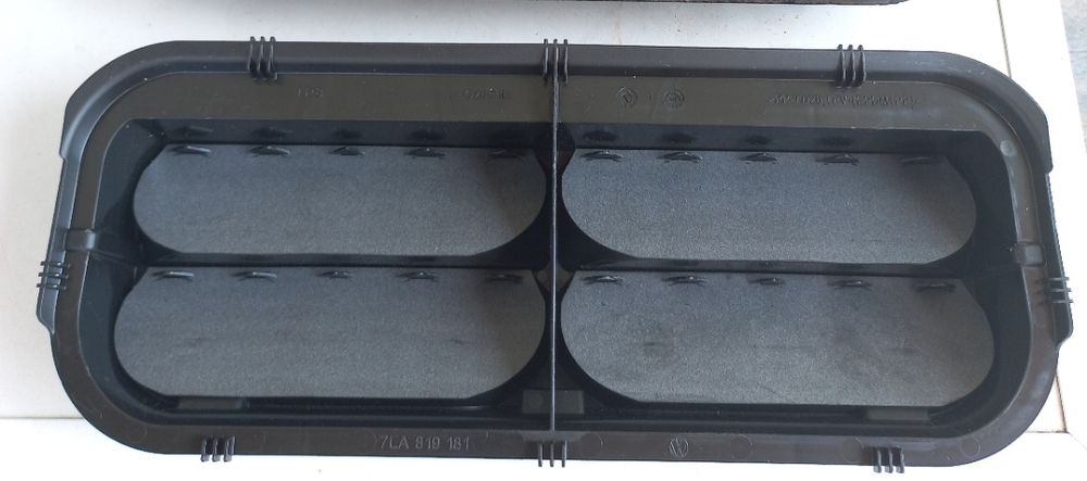 VW T5 t6 т5 Т6 03- Хлопушка зябра вентиляційна решітка вентиляції