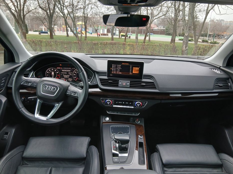 Продам ауди ку5 2019 рв максимальній комплектації