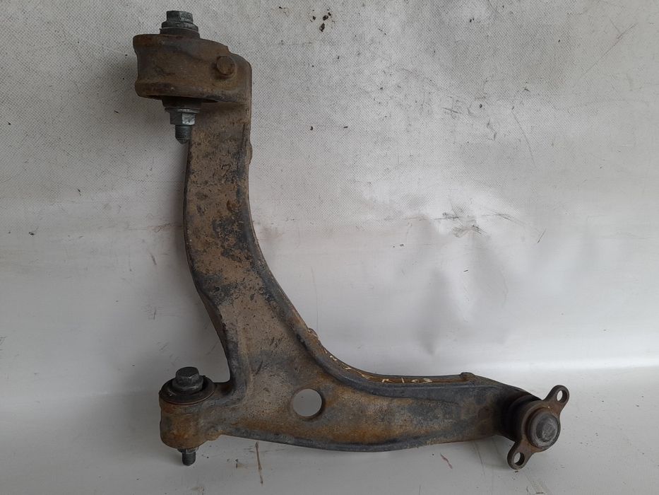 Braço de suspensão frente direito VOLKSWAGEN Transporter V Kombi (7HB,