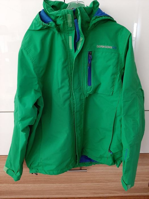 Kurtka wiatrówka 152