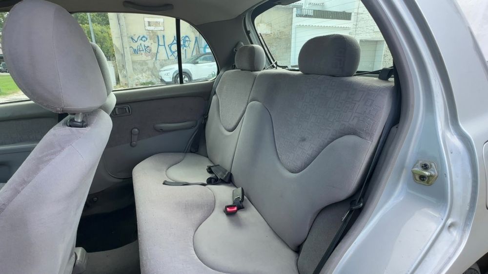 Nissan Micra 2001 – 123.000 km – Gasolina