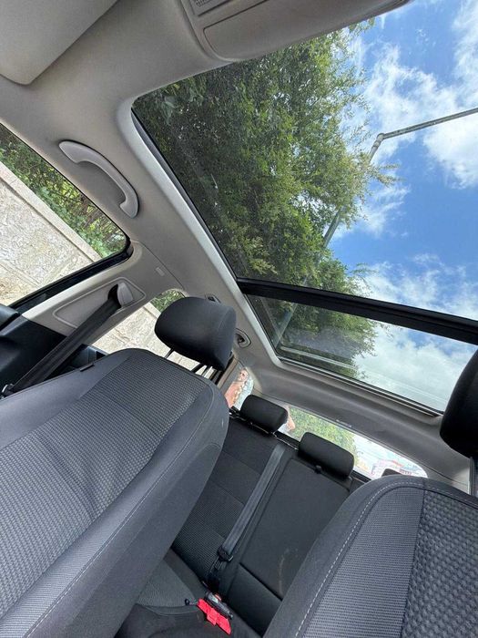 VW Gold Variant 1.6 TDI 105cv