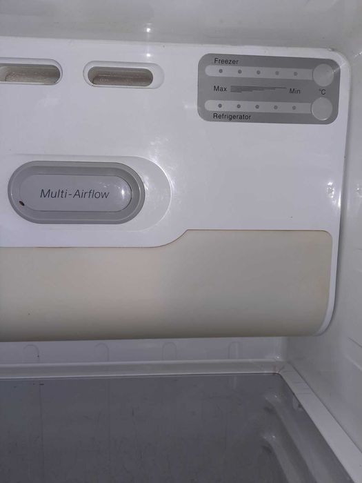 Продам недорого Холодильник з морозильною камерою Bosch Side by Side