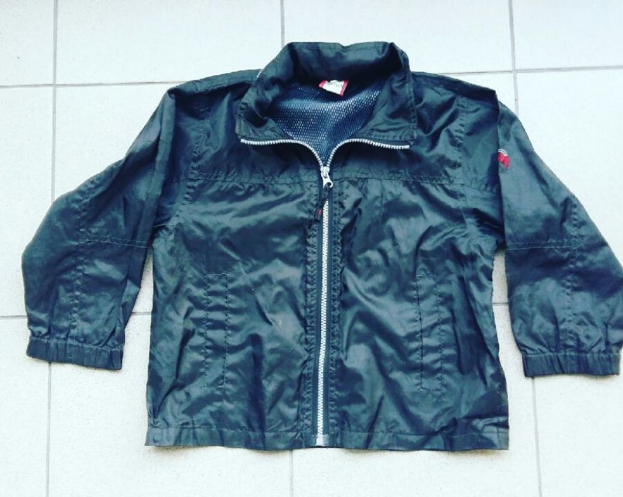 Sprzedam kurtkę p/deszczową rozm. 116 H&M