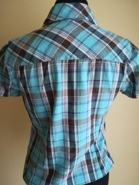 Bluzka damska rozpinana QUIOSQUE - S/38