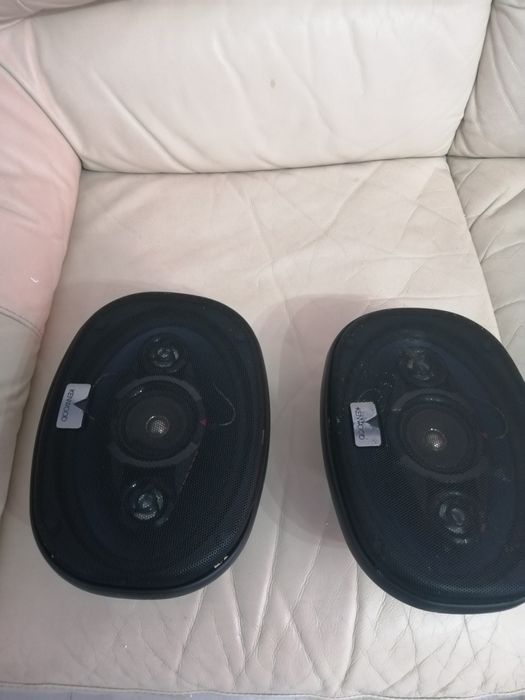 Colunas auto Kenwood KFC_6907