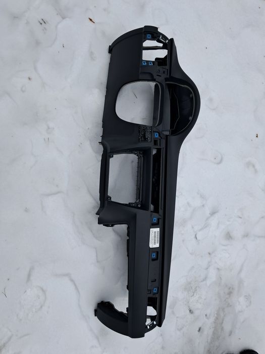 Deska rozdzielcza bmw e90 z poduszka