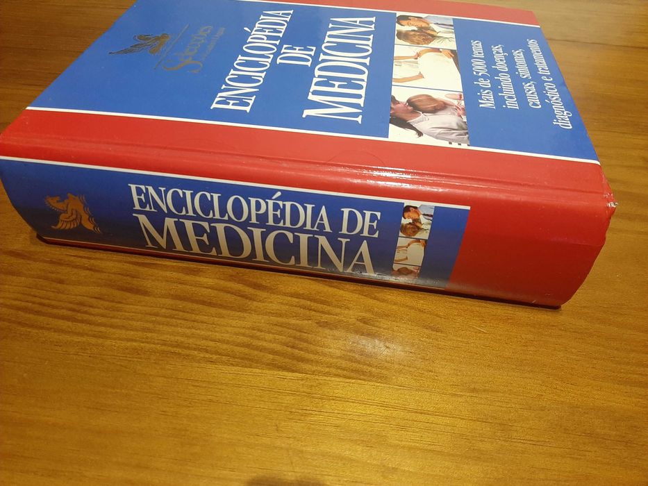 Livro "Enciclopédia de Medicina"