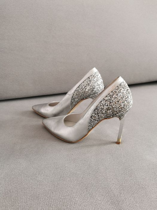 Buty szpilki srebrne