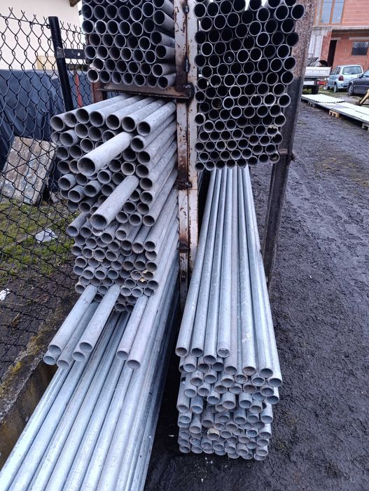 Słupki ogrodzeniowe rura fi 48,3 scianka 3 mm, dł 7,0m stal ocynkowana