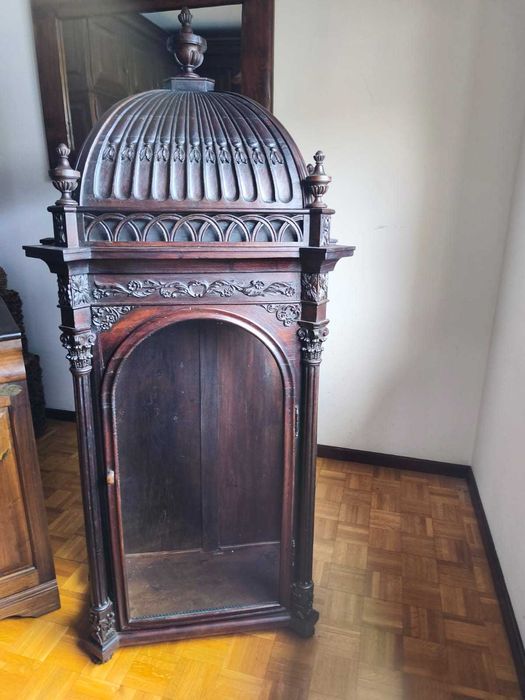 Oratório em Pau Santo Excelentes Condições