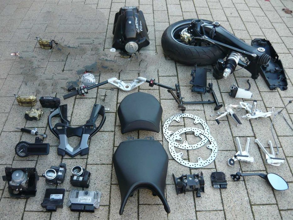 Запчастини BMW K100,K1100RS,K1200,R,S,LT,RS,RT,K1300,K1600GT,G450,