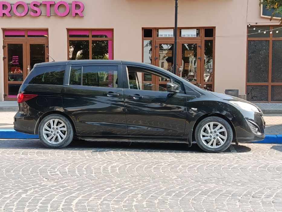 Mazda 5 miniven 7 mis