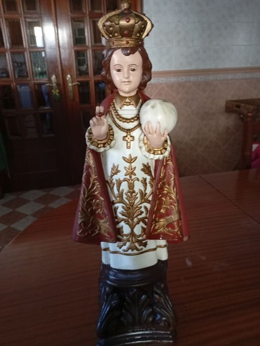 Santo em marfinite