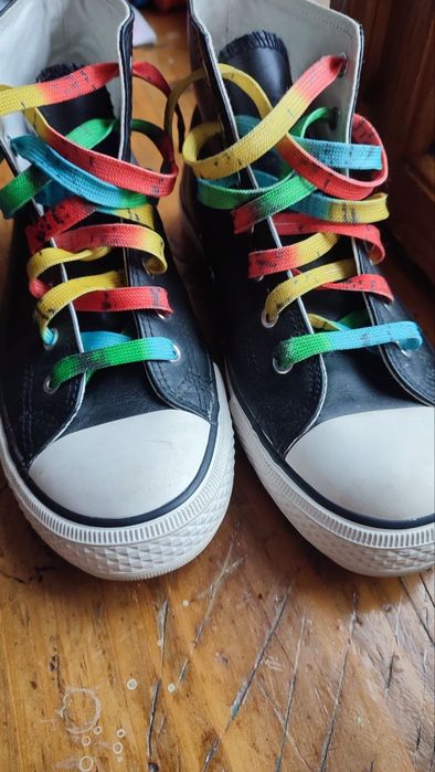 Кеди шкіряні 39 розміру