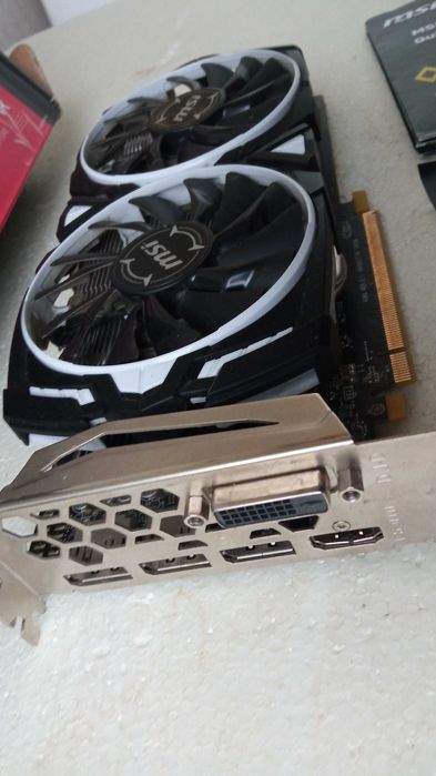 Видеокарта MSI ARMOR Radeon RX 570-4GB-DDR5