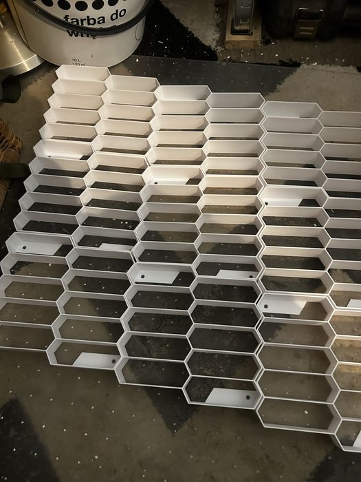 Stojak hot wheels na autka biały